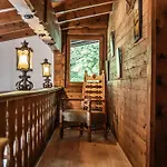 Alpin-chalet In Alleinlage In - Wald, Kamin, Sauna Und Badeplatz バート・イシュル