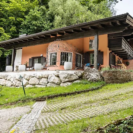 Alpin-chalet In Alleinlage In - Wald, Kamin, Sauna & Badeplatz Tatil Evi Bad Ischl