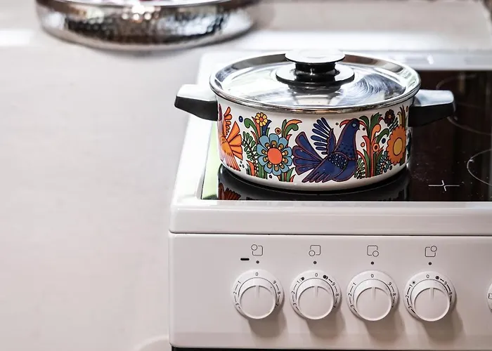 Дом отдыха Alpin-chalet In Alleinlage In - Wald, Kamin, Sauna & Badeplatz Бад-Ишль