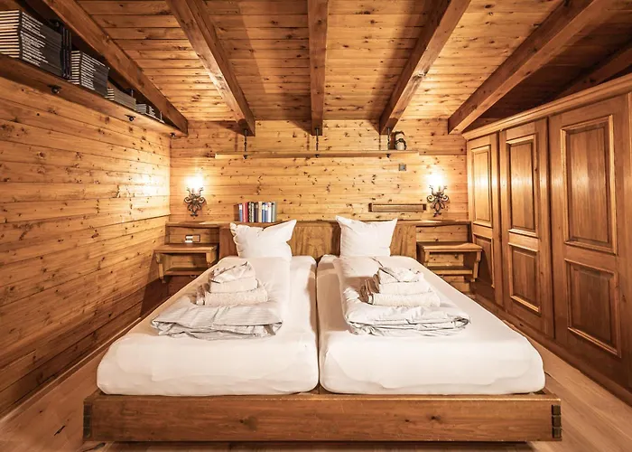 Holzhaus In Alleinlage In Bad Ischl, Kamin&sauna *