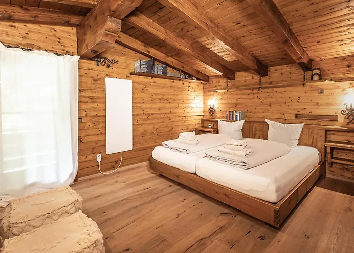 Alpin-chalet In Alleinlage In - Wald, Kamin, Sauna Und Badeplatz Dom wakacyjny *