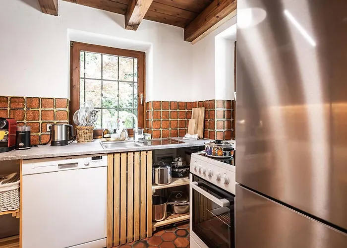 Alpin-chalet In Alleinlage In - Wald, Kamin, Sauna Und Badeplatz *