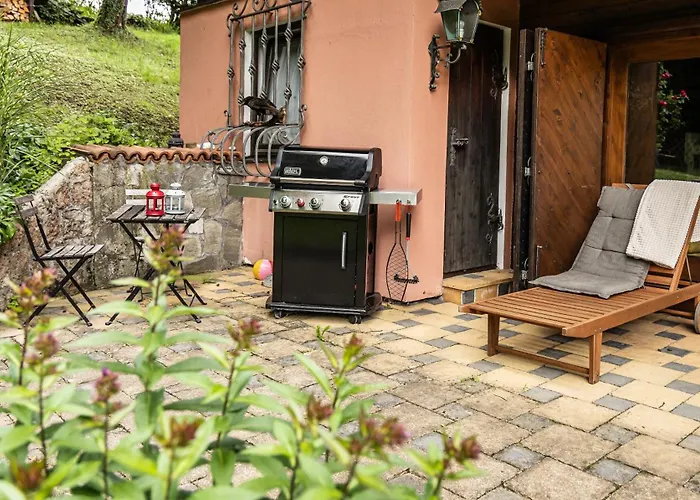 Alpin-chalet In Alleinlage In - Wald, Kamin, Sauna Und Badeplatz