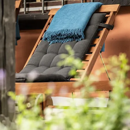Alpin-chalet In Alleinlage In - Wald, Kamin, Sauna Und Badeplatz
