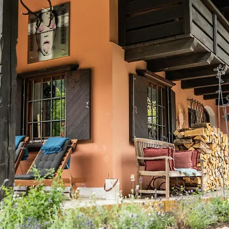 Vakantiehuis Alpin-chalet In Alleinlage In - Wald, Kamin, Sauna & Badeplatz *