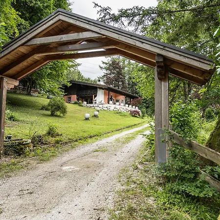 Alpin-chalet In Alleinlage In - Wald, Kamin, Sauna Und Badeplatz * Bad Ischl