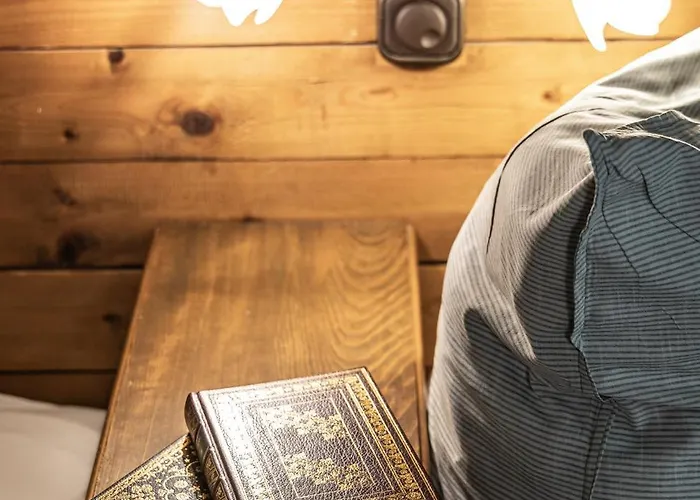 Alpin-chalet In Alleinlage In - Wald, Kamin, Sauna Und Badeplatz