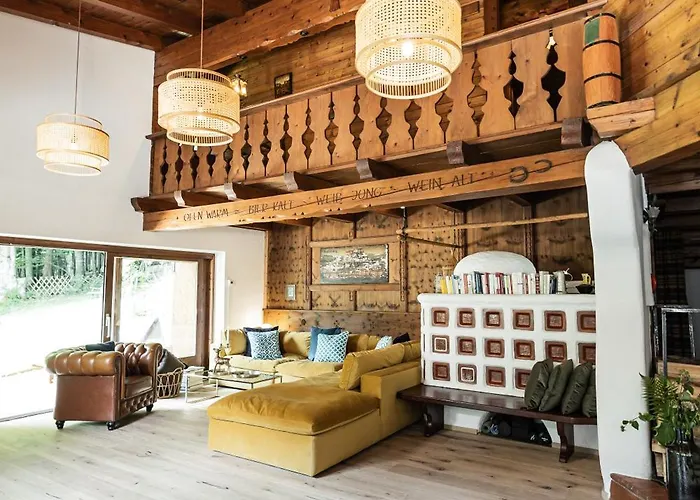 Alpin-chalet In Alleinlage In - Wald, Kamin, Sauna Und Badeplatz Hébergement de vacances *