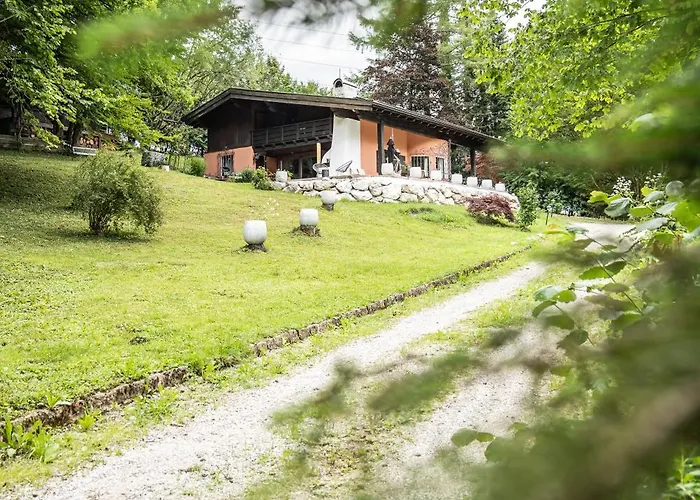 Hébergement de vacances Alpin-chalet In Alleinlage In - Wald, Kamin, Sauna Und Badeplatz *